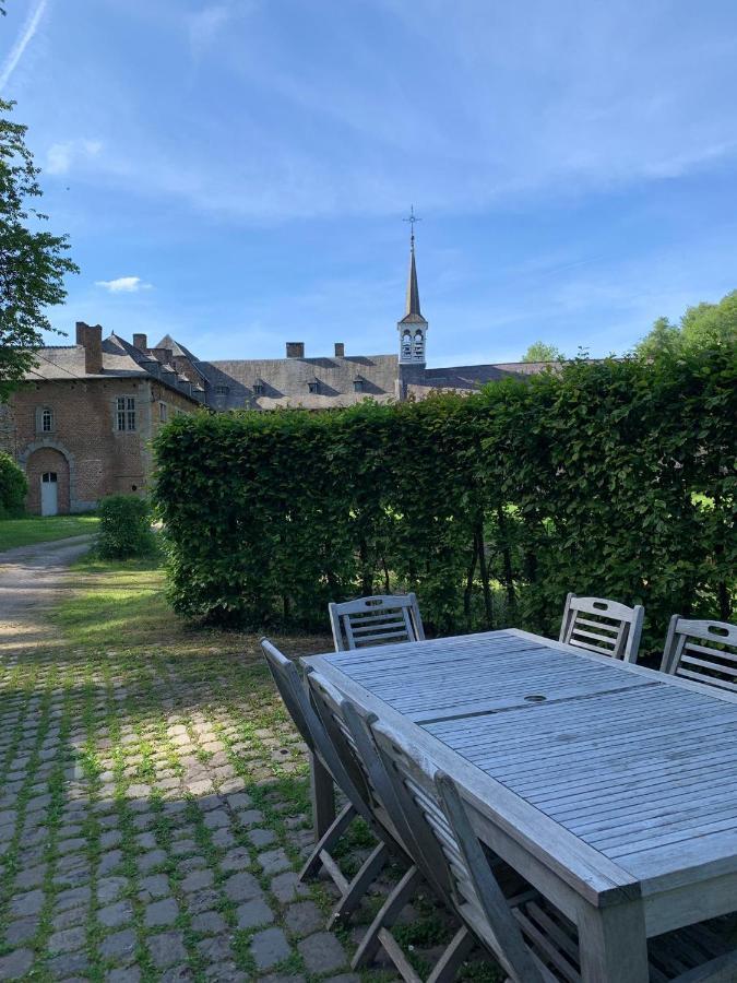 La Porterie De L'Abbaye De Marche Les Dames Namur Esterno foto