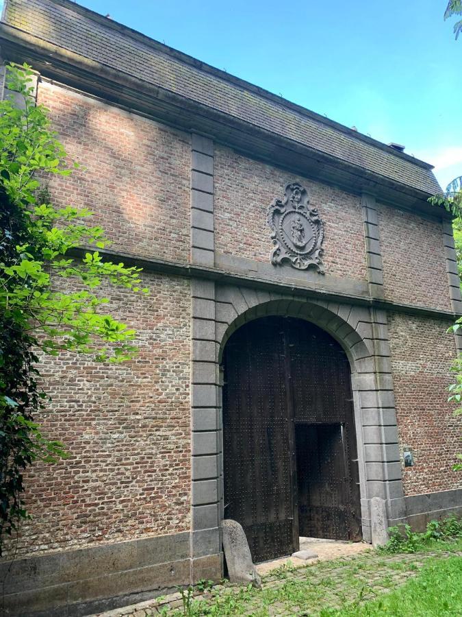 La Porterie De L'Abbaye De Marche Les Dames Namur Esterno foto